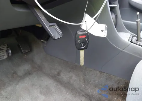 2006 Honda Accord 2.4 Lx z USA, uszkodzony, nr VIN 3HGCM56426G707597